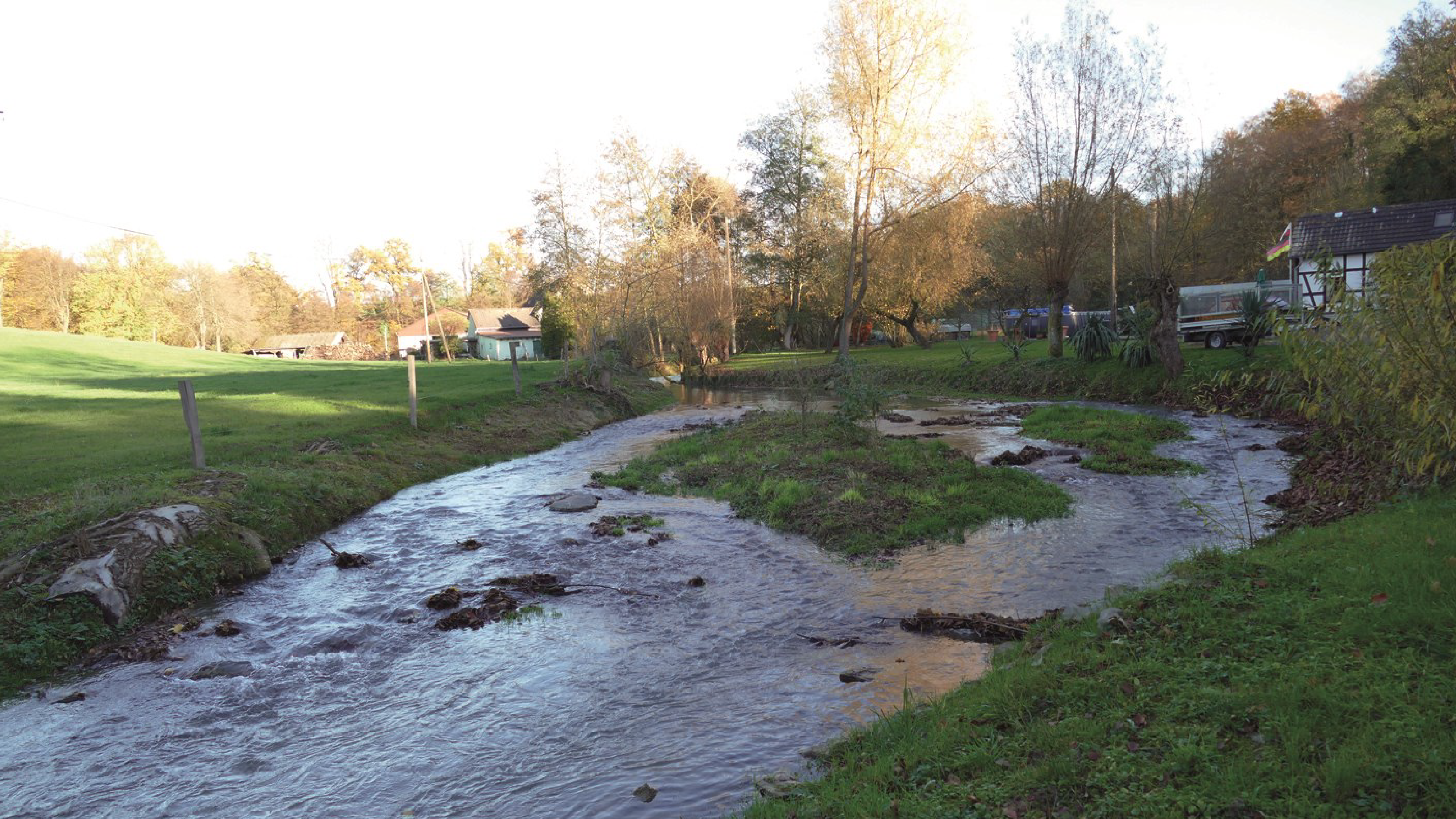 grauer hochwasserschutz hrb kalkum